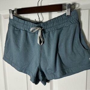 Women's Vuori Halo Performance Shorts - Size small